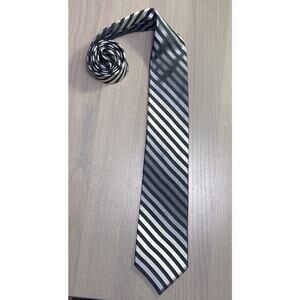 Perry Ellis Portfolio Mens 100% Silk Neck Tie Grey Black Stripe 58”x‎ 3.5”